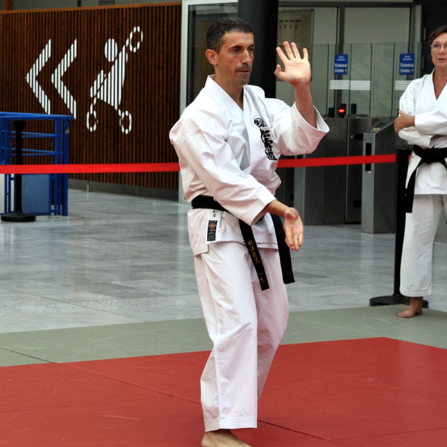 Rémi Sensei lors d'une démonstration à Agora